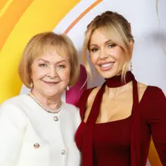Mama Dody: Kim jest kobieta stojąca za sukcesem znanej gwiazdy?