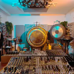 Instrumenty elektroniczne wczoraj i dziś - ewolucja brzmienia