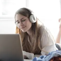 Muzyka relaksacyjna - poznaj jej dobroczynny wpływ i sposoby wykorzystania