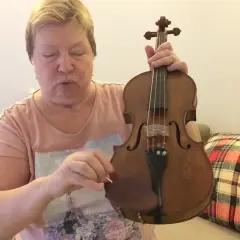 Jak nasmarować smyczek do skrzypiec: 5 zasad prawidłowej konserwacji
