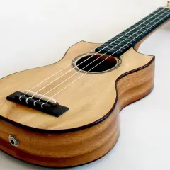 Jakie drewno na ukulele wybrać: porównanie 7 najlepszych gatunków