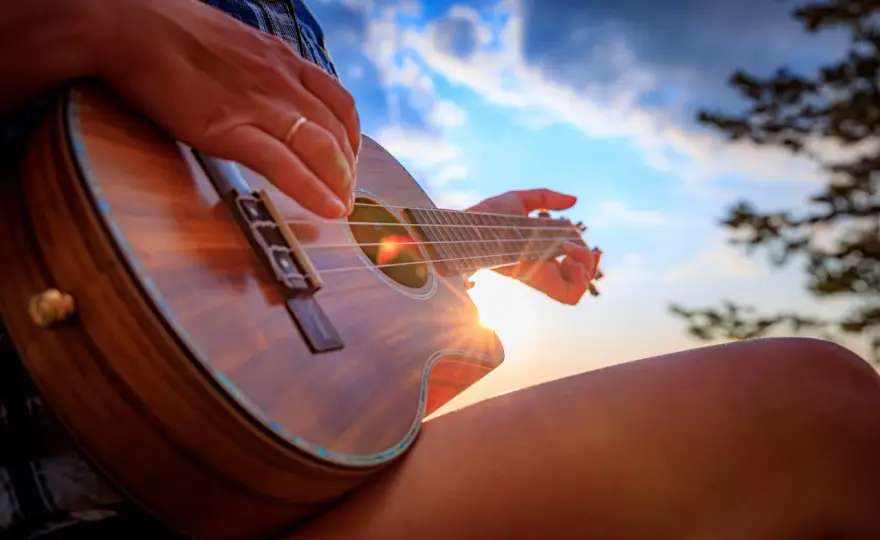 Na co komu dziś ukulele? Poznaj 7 zaskakujących zastosowań w codziennym życiu