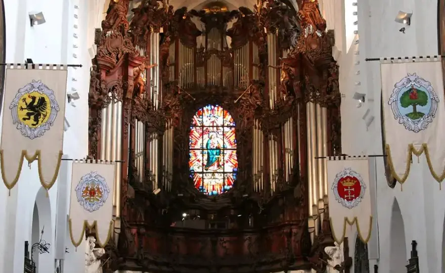 Bach - Toccata i fuga w d-moll: dogłębna analiza arcydzieła