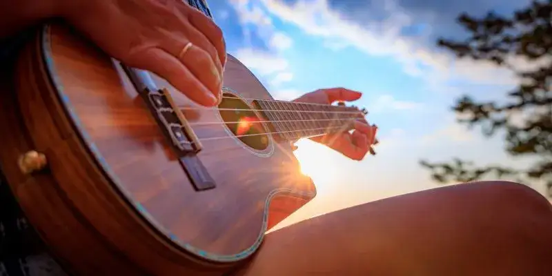 Zdjęcie Kocham cię jak Irlandię na ukulele – chwyty i proste instrukcje dla początkujących